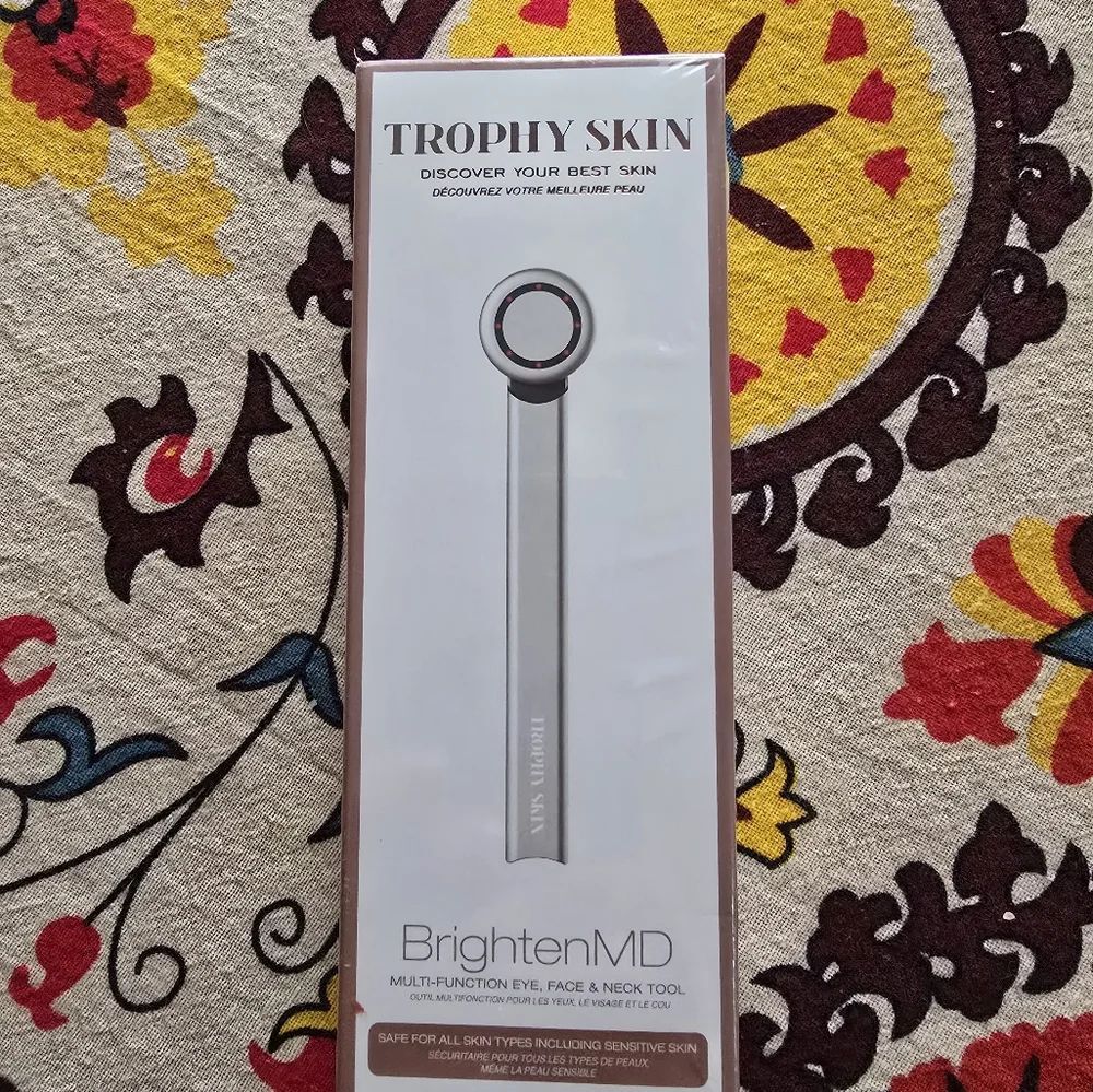 Trophy Skin | BrightenMD 4-in-1 Facial Device